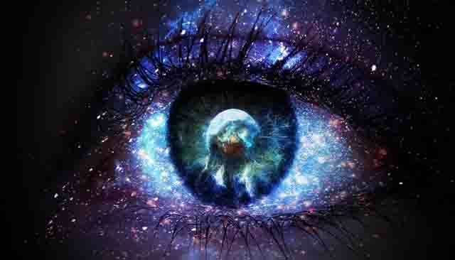 closeup-of-a-cosmic-eye.jpg